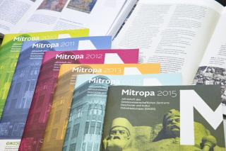 Mitropa, the GWZO's annual magazine, Reading for all